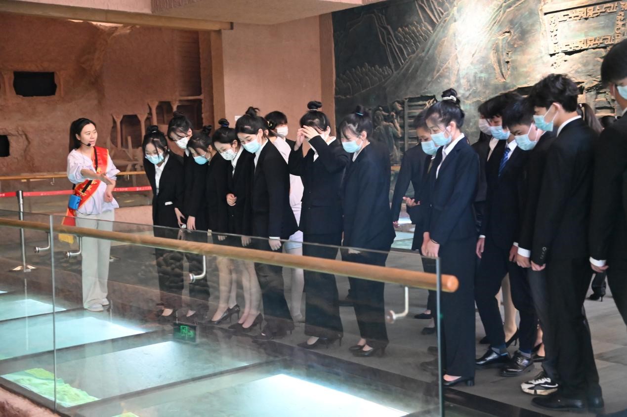 【社会主义核心价值观教育活动】——学习矿冶文化，谱写爱国篇章